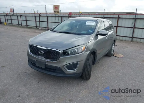 2016 Kia Sorento 2.4L L из США, поврежденный, VIN 5XYPG4A36GG172029